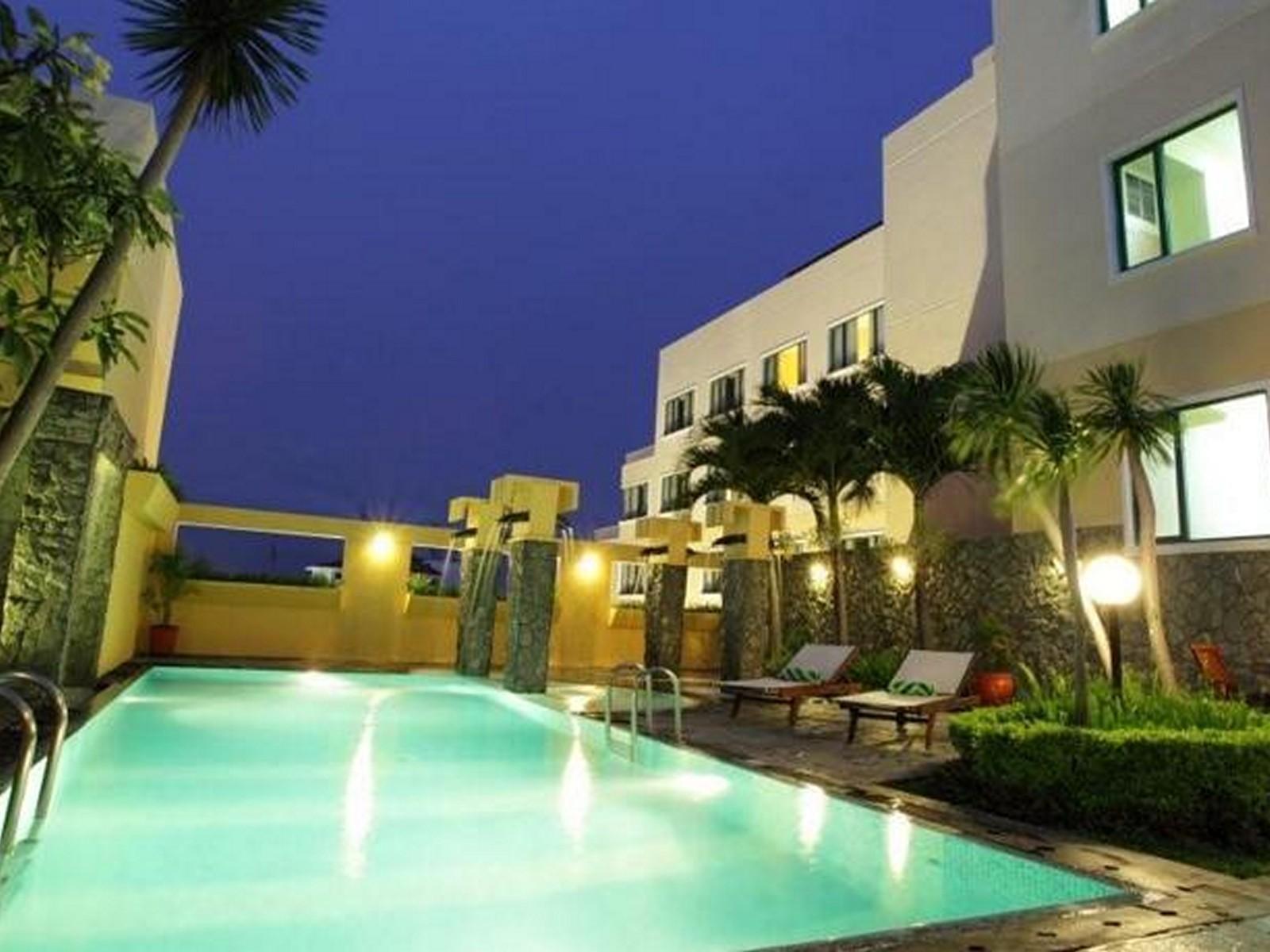 Ibis Malioboro Hotell Yogyakarta Exteriör bild