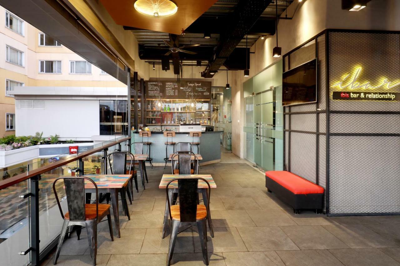 Ibis Malioboro Hotell Yogyakarta Exteriör bild